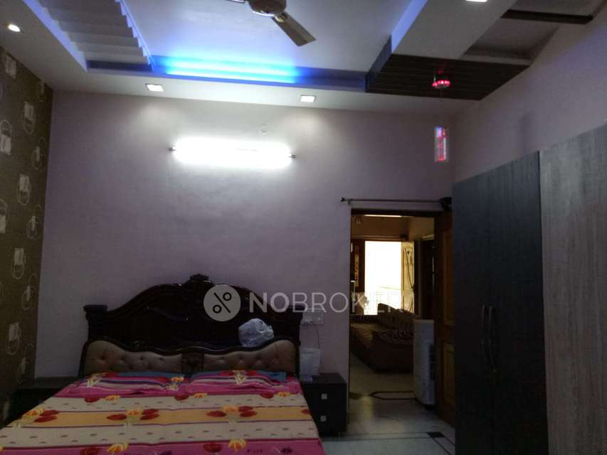 4+ BHK Flat In Stand Alone Bulding For Sale  In Alipur