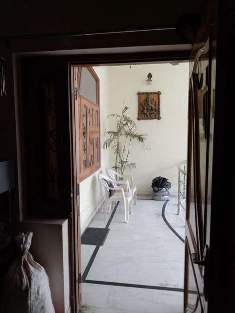 4+ BHK Flat In Stand Alone Bulding For Sale  In Alipur