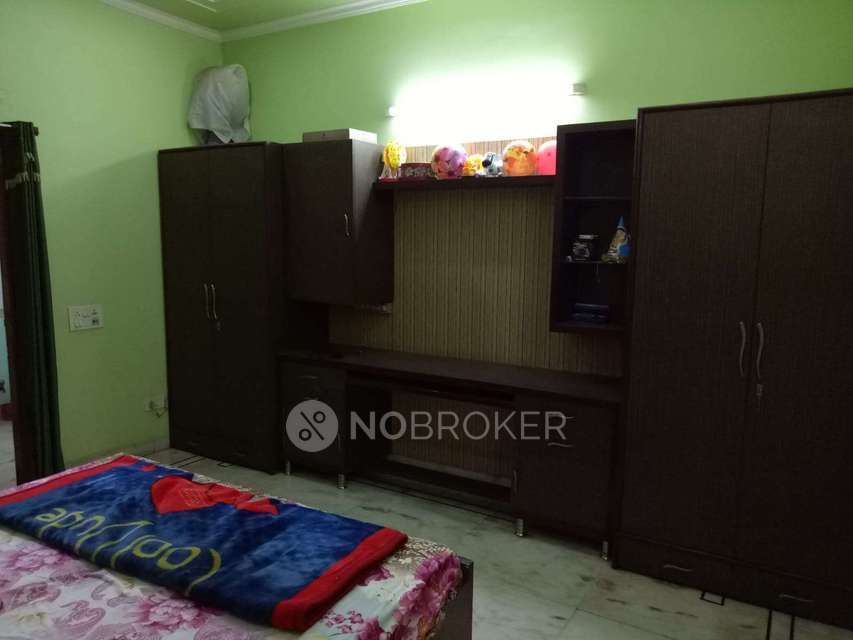 4+ BHK Flat In Stand Alone Bulding For Sale  In Alipur