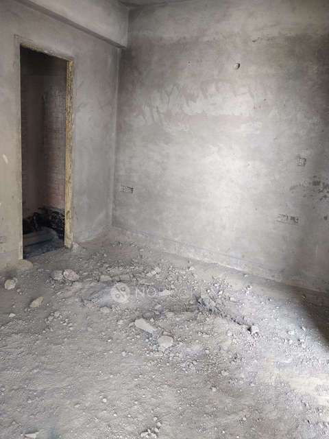 2 BHK Flat In Green View - 2 For Sale  In  Pi I & Ii