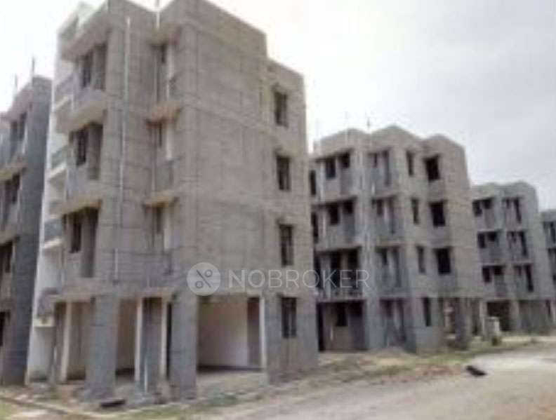1 BHK Flat In Sector 22d Yamuna Expressway Authority Flats For Sale  In Ballukhera