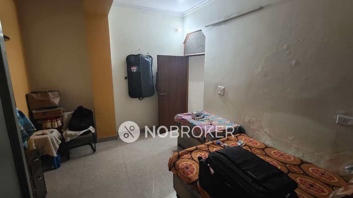 3 BHK Flat For Sale  In Patparganj