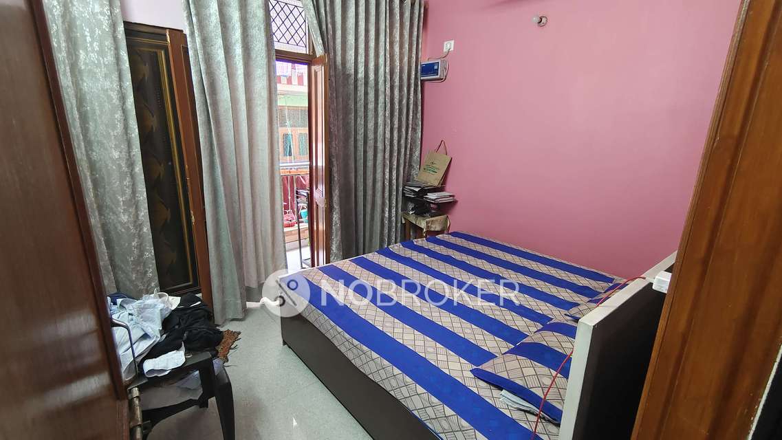 3 BHK Flat For Sale  In Patparganj