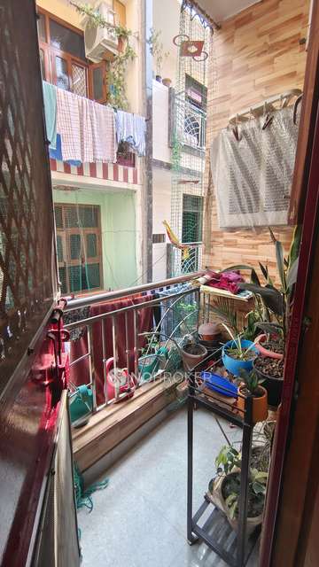 3 BHK Flat For Sale  In Patparganj