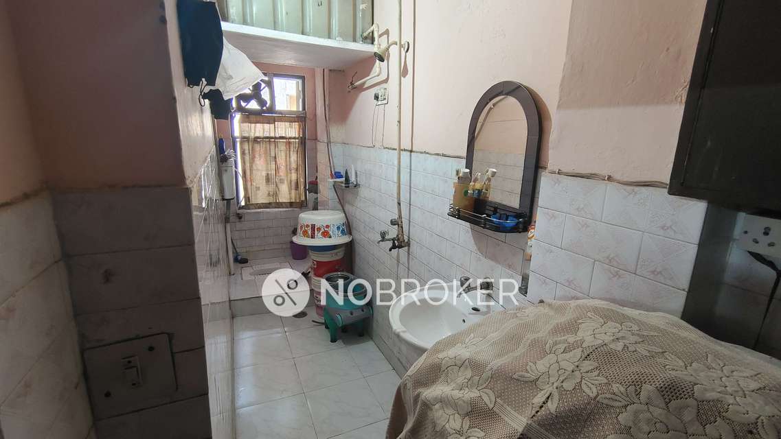 3 BHK Flat For Sale  In Patparganj