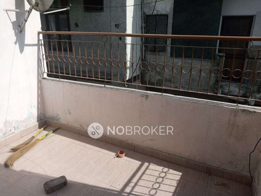 2 BHK Flat In Builder Floor  For Sale  In  Rohini