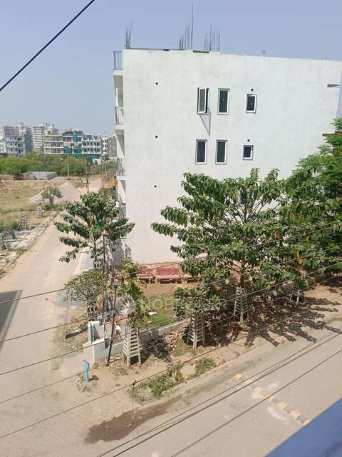 3 BHK Flat For Sale  In Sector 57