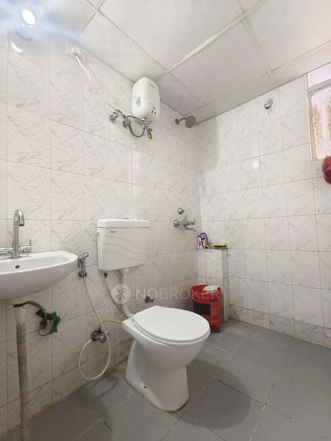 2 BHK Flat In Zara Aavaas, Sector 104 For Sale  In Sector 104