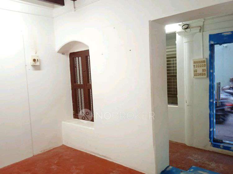 Godown/Warehouse in Mylapore, Chennai for Rent 