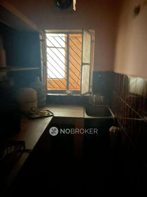 1 BHK Flat In Gda Housing Flats, Indirapuram for Rent  In Indirapuram