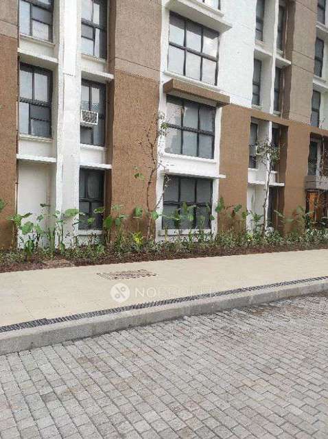 1 BHK Flat In Lodha Crown Quality Homes For Sale  In Majiwada