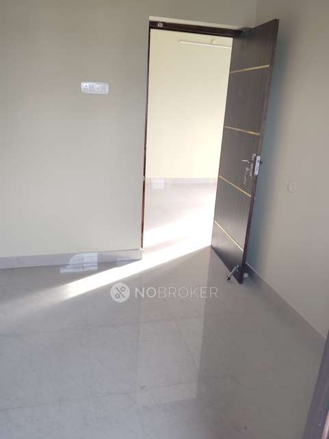 3 BHK Flat In Shree Krishna Residence For Sale  In Selaiyur