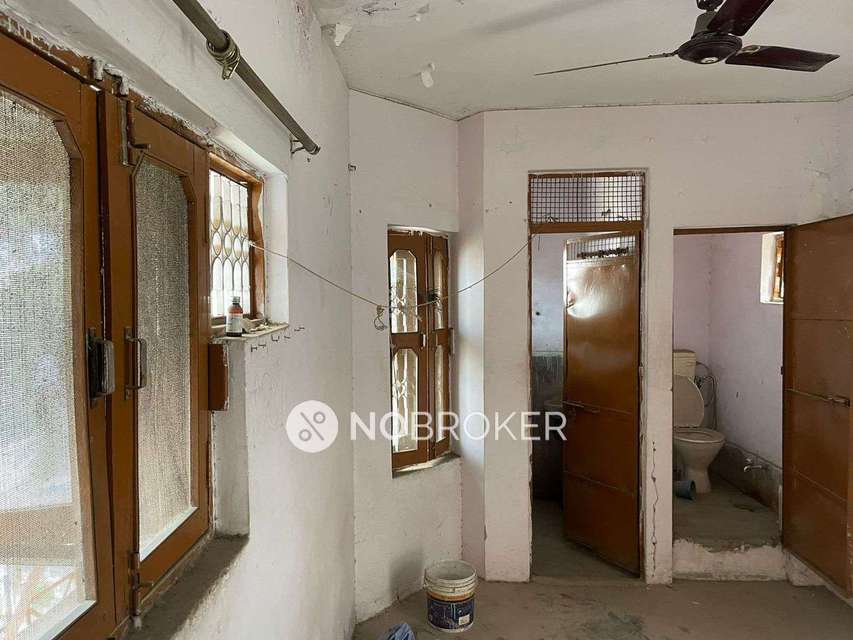 1 BHK House For Sale  In Sector 39