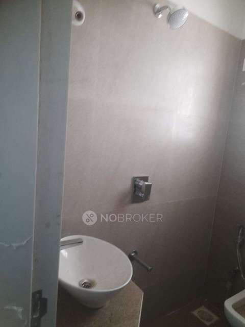 1 BHK Flat In Garden View Chs Ghatkopar West  For Sale  In Tiger Apartment