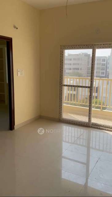3 BHK Flat In Sree Urmila Avenue, For Sale  In Mallampet