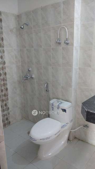 2 BHK Flat In Today Homes Kings Park For Sale  In Omega Iv