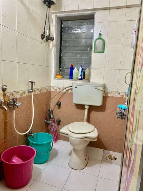 2 BHK Flat In Passion Flower Chs For Sale  In Pali Hills