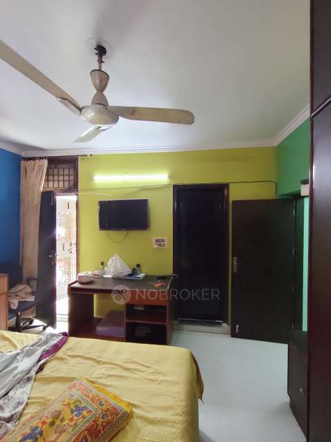 4 BHK Flat In Rwa Rohini Apartments For Sale  In Rohini  Sector 8a