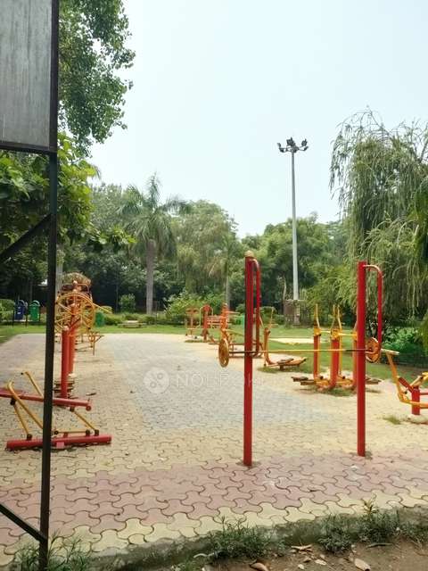 4 BHK Flat In Rwa Rohini Apartments For Sale  In Rohini  Sector 8a