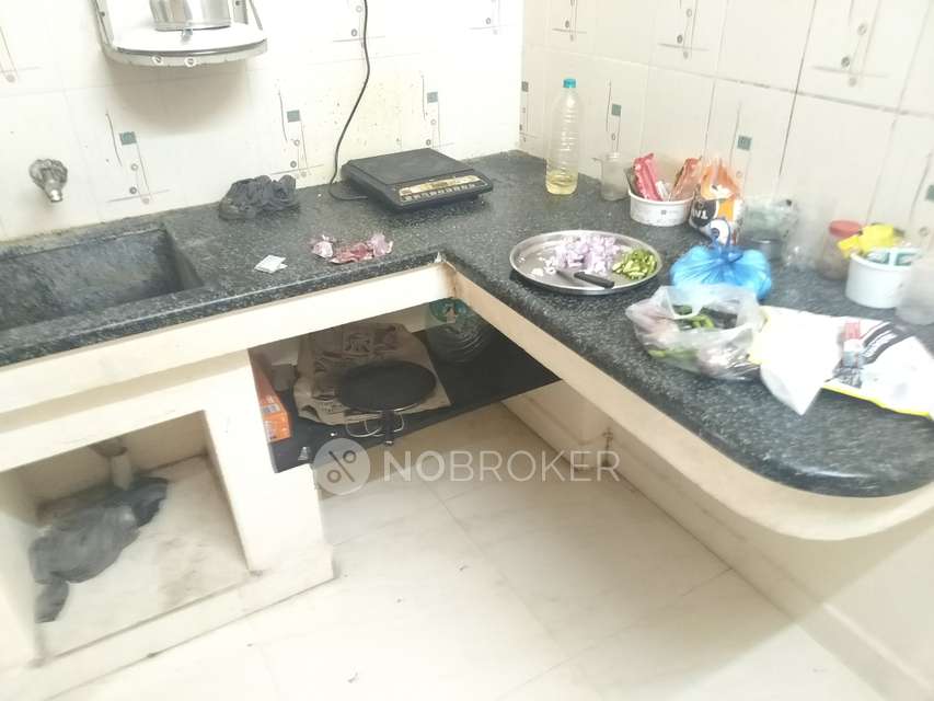 2 BHK Flat In Sri Lakshmi Enclave For Sale  In New Perungalathur