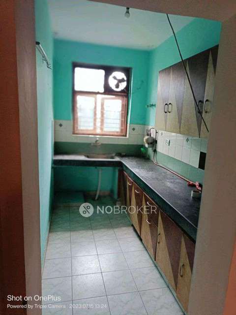 2 BHK Flat In Shiksha Niketan For Sale  In Vasundhara