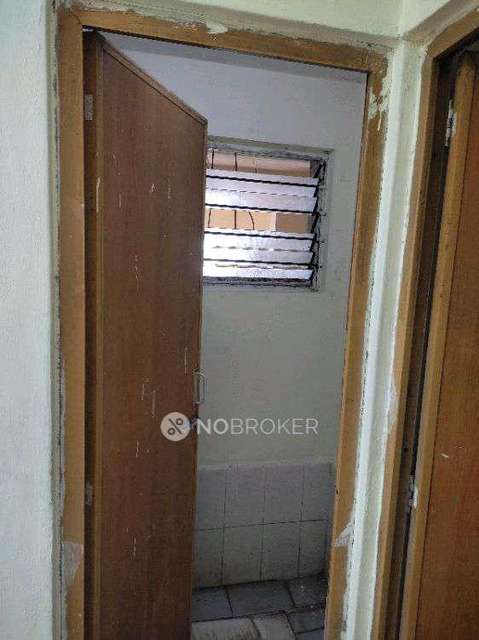 1 BHK Flat In Thiruvalluvar Apartments For Sale  In  Ayappakkam