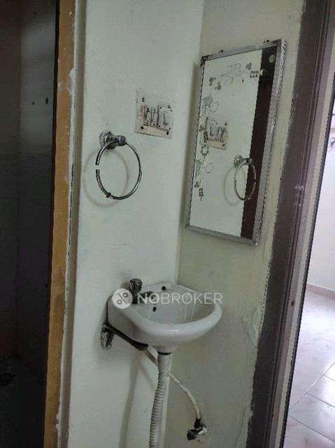 1 BHK Flat In Thiruvalluvar Apartments For Sale  In  Ayappakkam