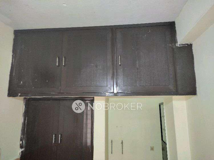 1 BHK Flat In Thiruvalluvar Apartments For Sale  In  Ayappakkam