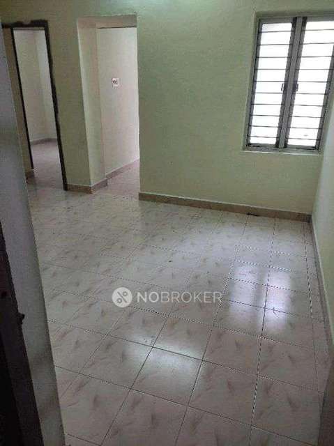 1 BHK Flat In Thiruvalluvar Apartments For Sale  In  Ayappakkam