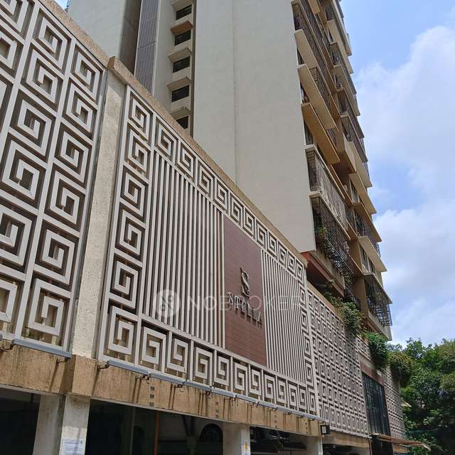 2 BHK Flat In Chandak Stella For Sale  In Goregaon West