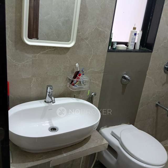 2 BHK Flat In Chandak Stella For Sale  In Goregaon West