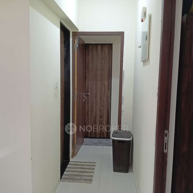 2 BHK Flat In Chandak Stella For Sale  In Goregaon West