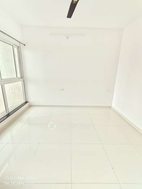 2 BHK Flat In Godrej Emerald Vista For Sale  In  Thane West, 