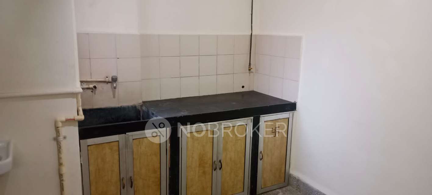 1 RK Flat In Brahmandeo Chs for Rent  In Dadar 