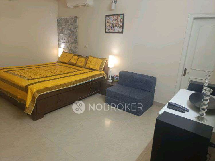 3 BHK Flat In Ld  For Sale  In Pitampura