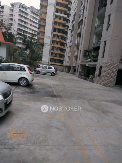 3 BHK Flat In Skytech Merion Residency Ii For Sale  In Crossing Republik