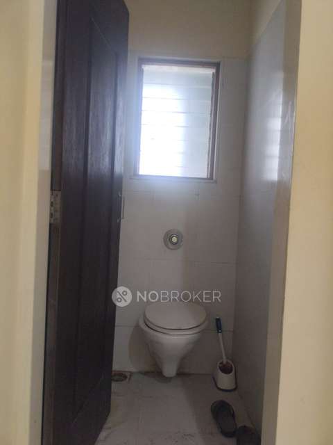 1 RK Flat In Augustine Enclave For Sale  In Vile Parle West