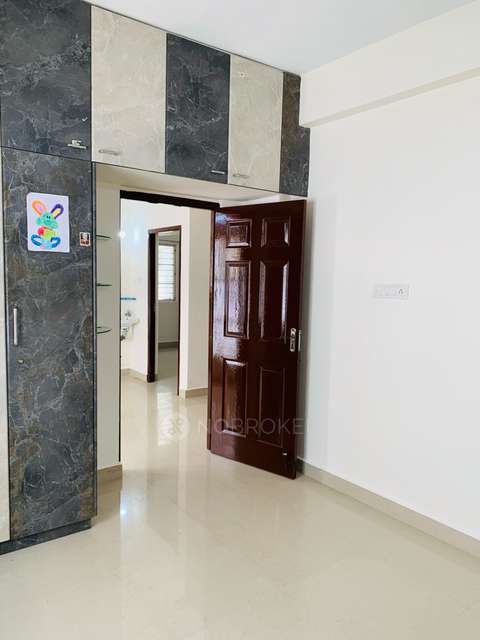 2 BHK Flat In Tejas Lake View Homes For Sale  In Siruseri