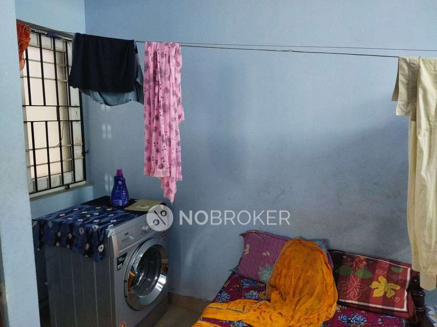 3 BHK Flat In Kamala Flat For Sale  In Annanur Railyway Station