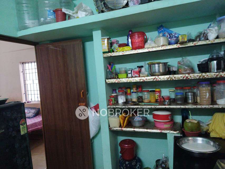 3 BHK Flat In Kamala Flat For Sale  In Annanur Railyway Station