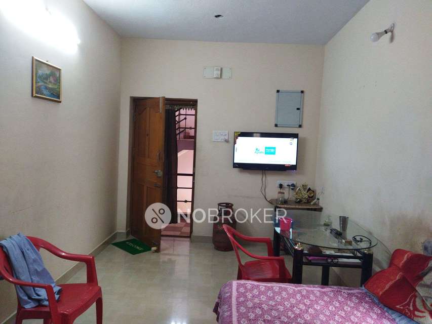 3 BHK Flat In Kamala Flat For Sale  In Annanur Railyway Station