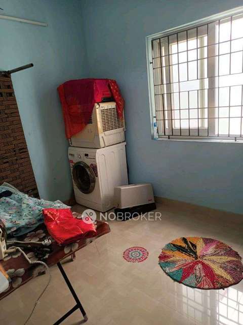 3 BHK Flat In Kamala Flat For Sale  In Annanur Railyway Station