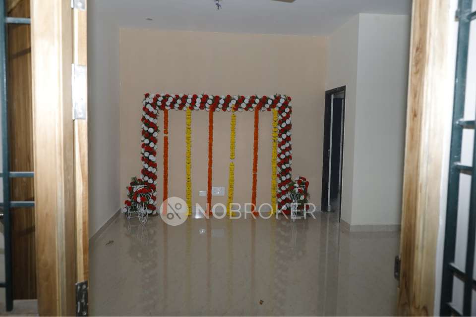 2 BHK Flat In Aara Crescent Apartments for Rent  In Thazhambur
