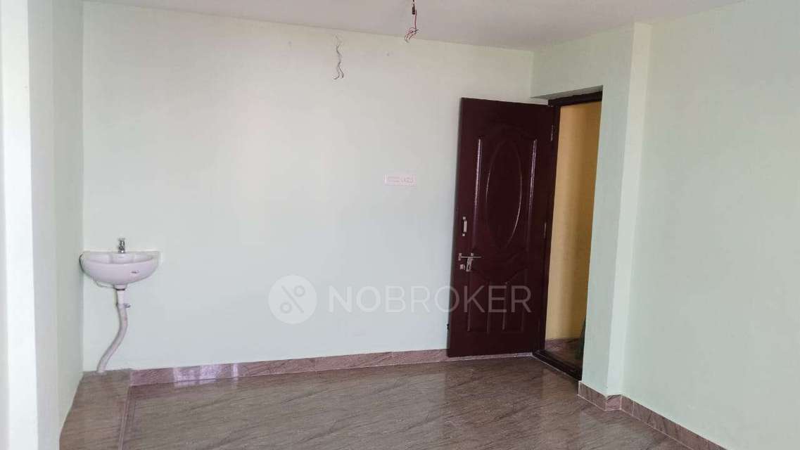 1 RK Flat In Commerical Space for Rent  In Medavakkam