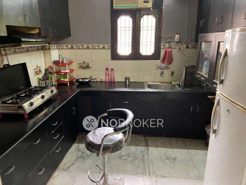 4 BHK Flat For Sale  In Rajendra Nagar