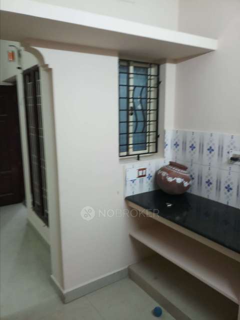 2 BHK Flat In  Prasanna Home For Sale  In Pallikaranai