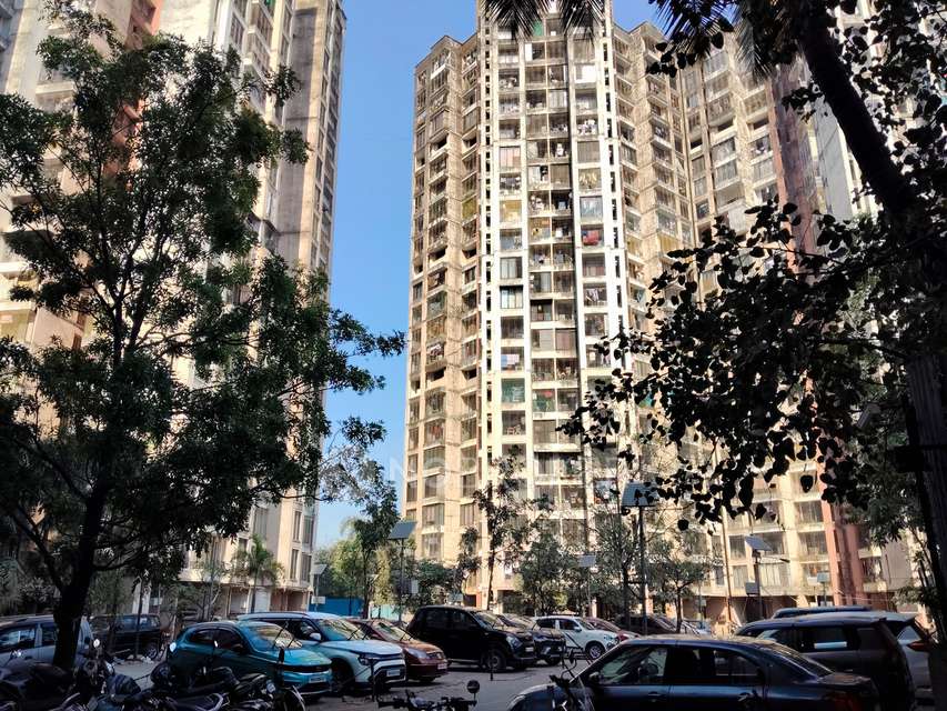 2 BHK Flat In New Pmgp Society For Sale  In Mulund East