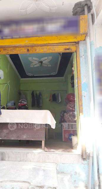 Shop in Sector 49, Noida for sale 