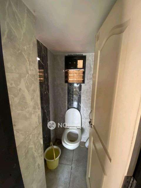 2 BHK Flat In Shantinath Darsha For Sale  In Mira Road East