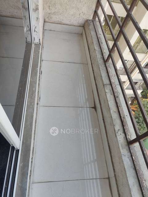 1 BHK Flat In Rajaram Sukur Sapphire For Sale  In Anand Nagar, Thane West